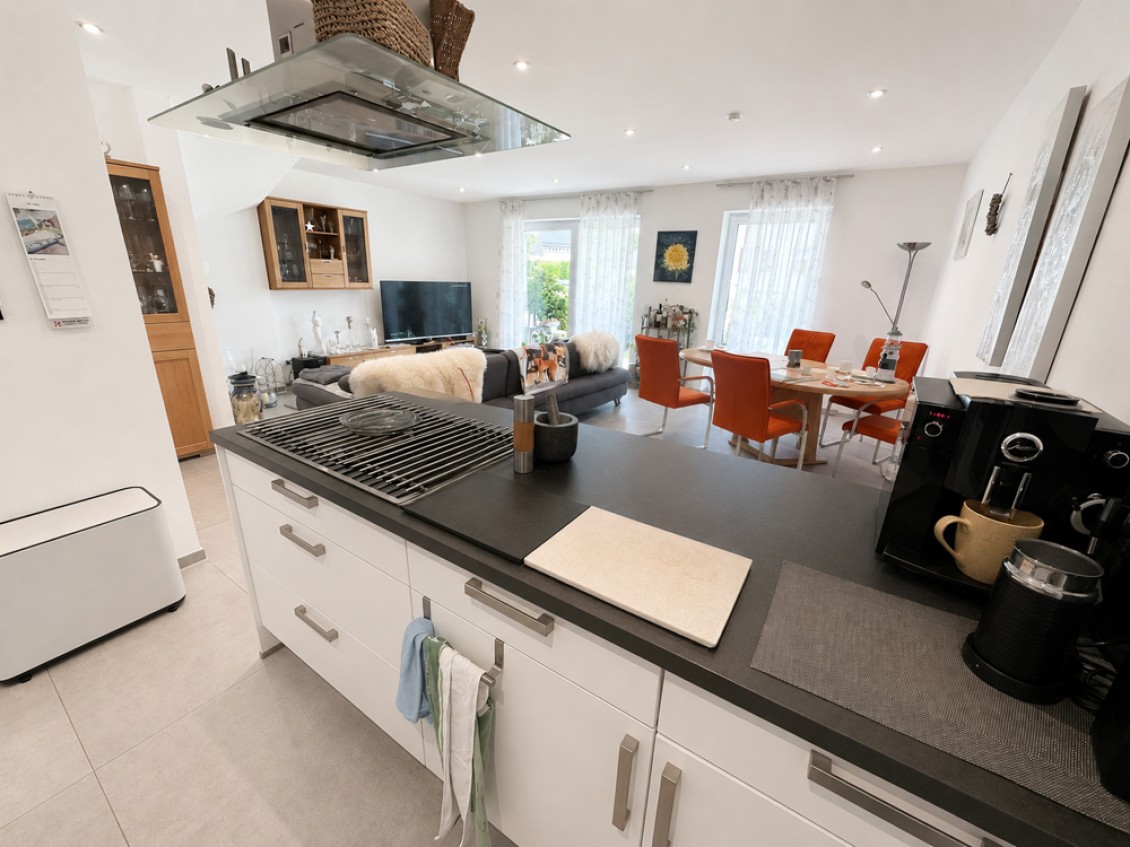 MO0992 - Neuwertiges Reihenmittelhaus mit Garten – energieeffizient und hochwertig ausgestattet! - Photo 2