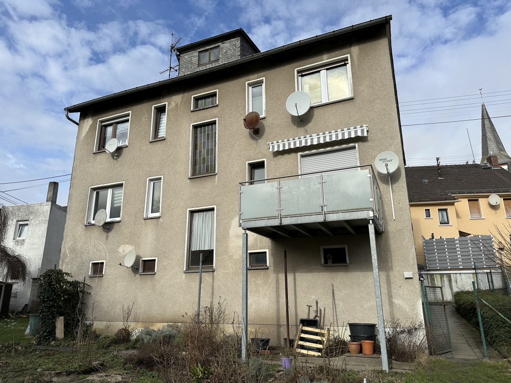 10674 - Investionsanlage: Voll vermietetes Mehrfamilienhaus in zentraler Lage von Ransbach-Baumbach
