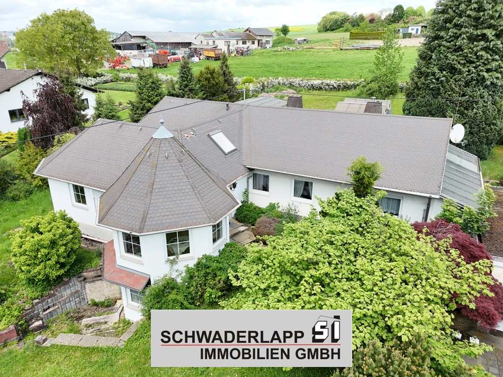 11024 - Bungalow mit gro&szlig;em Grundst&uuml;ck und viel Potenzial