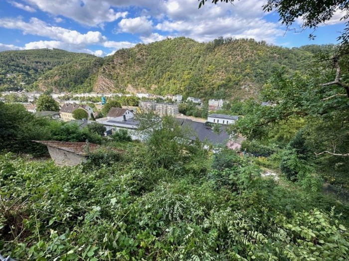 10605 - Baugrundstück mit schönem Fernblick in ruhiger Lage