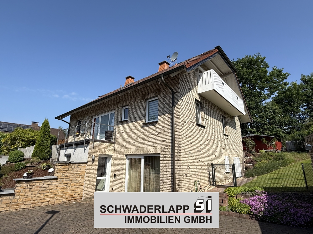 10840 - Ansprechendes Wohnhaus in sch&ouml;ner Ortsrandlage von Girod