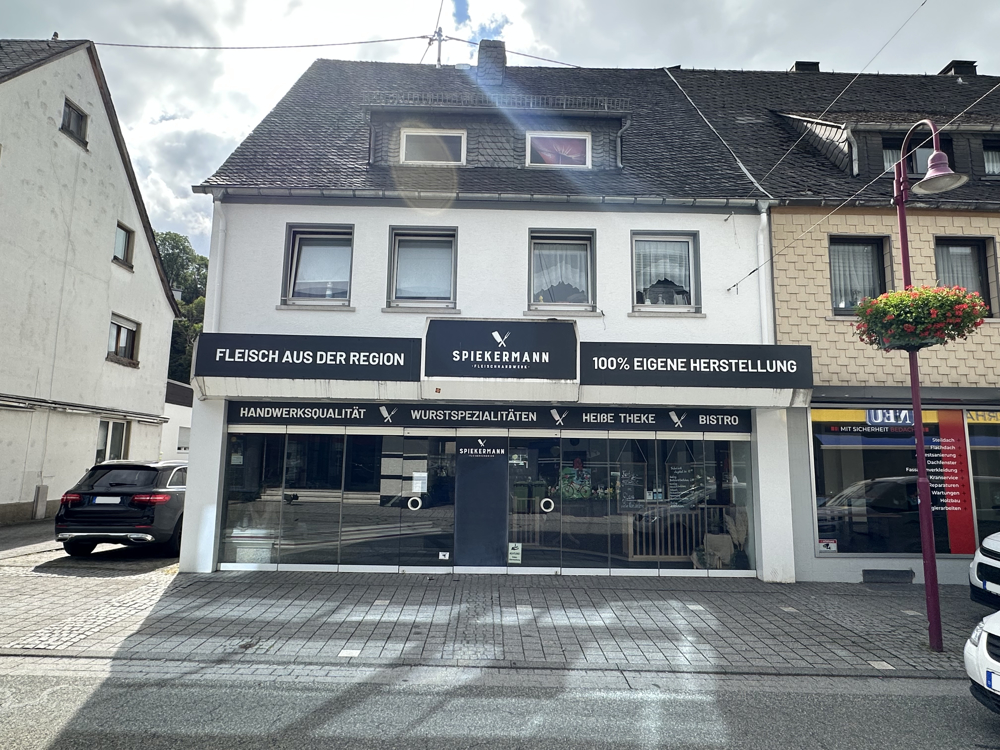 10874 - Wohn- und Geschäftshaus mit ehemaliger Metzgerei - Attraktive Investitionsmöglichkeit
