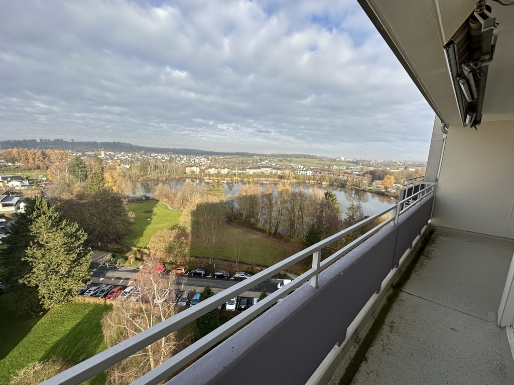 10489 - Ansprechende 4-Zimmer-Wohnung mit 2 Balkonen direkt am Erlenhofsee in Ransbach-Baumbach