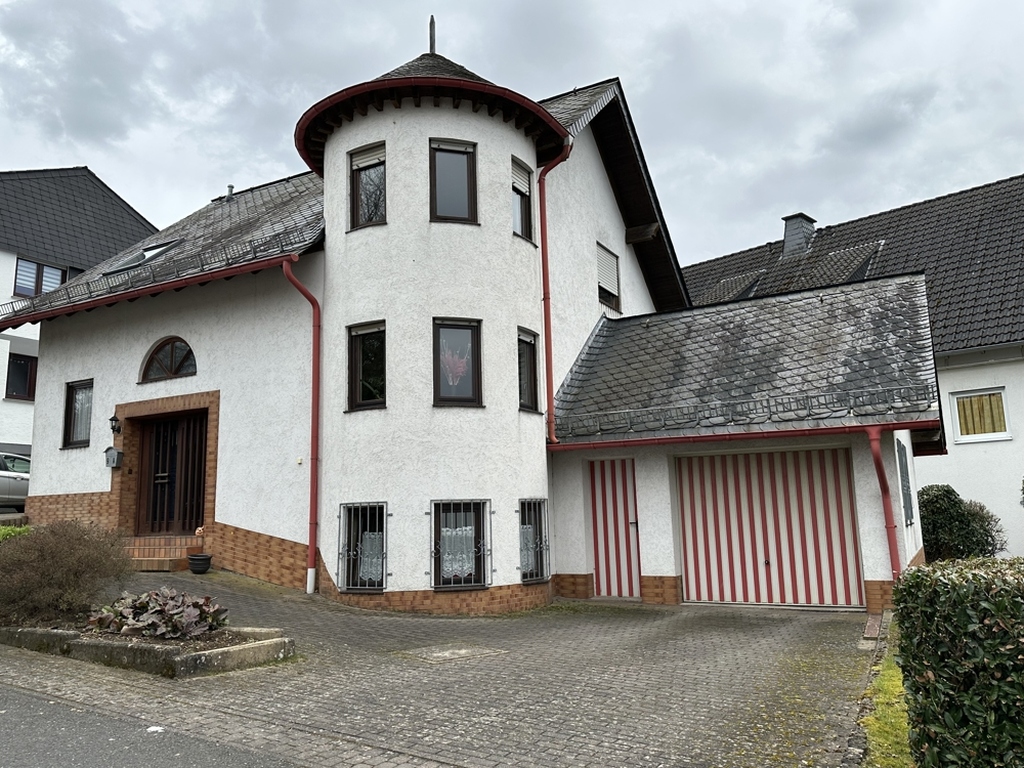 10538 - Charmantes Einfamilienhaus mit Platz für die Familie