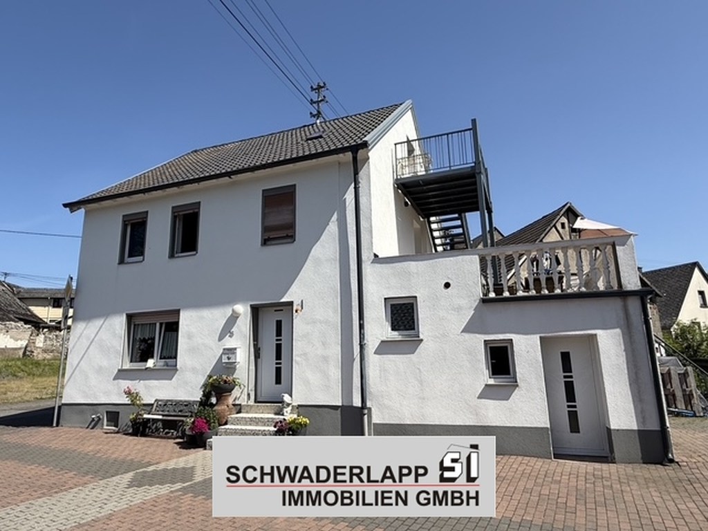 11045 - Gepflegtes Einfamilienhaus mit Einliegerwohnung im sch&ouml;nen Hahn am See