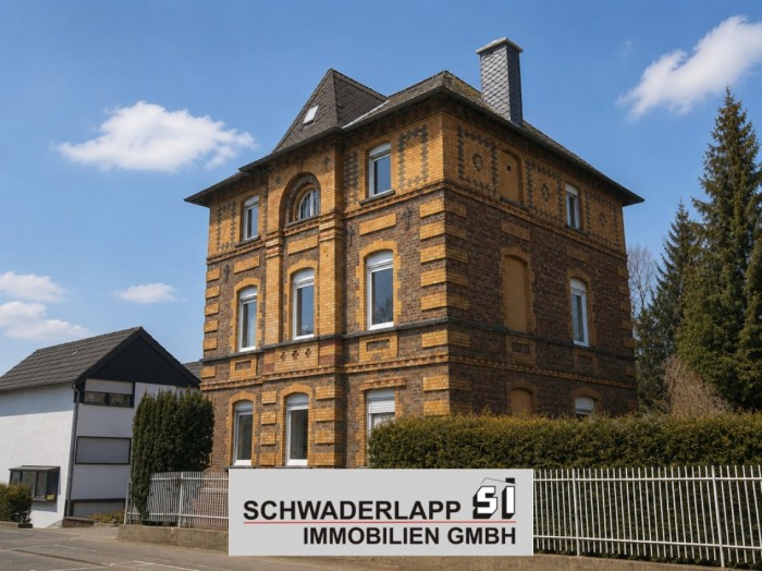 MO0994 - Gem&uuml;tliches Wohnen &uuml;ber zwei Ebenen &ndash; Stilvolle Maisonette in historischer Altbauvilla