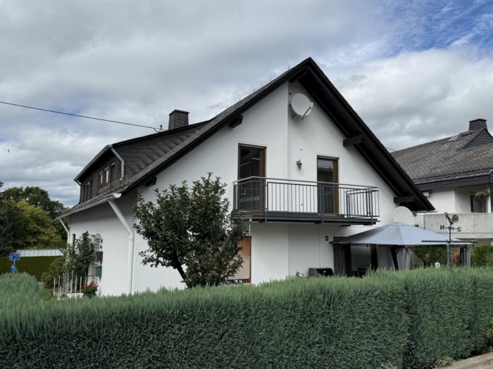 11035 - Ansprechende Eigentumswohnung mit zwei Balkonen in bevorzugter Lage von Montabaur