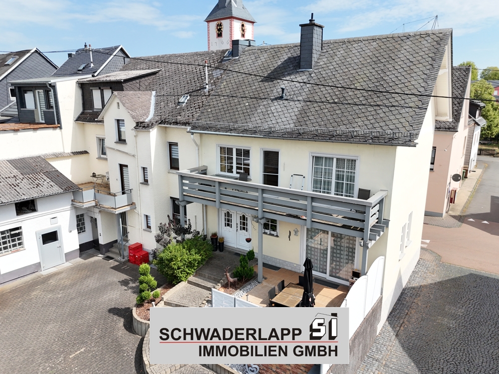 11058 - Gepflegtes Wohnhaus mit Nebengeb&auml;ude in zentraler Lage