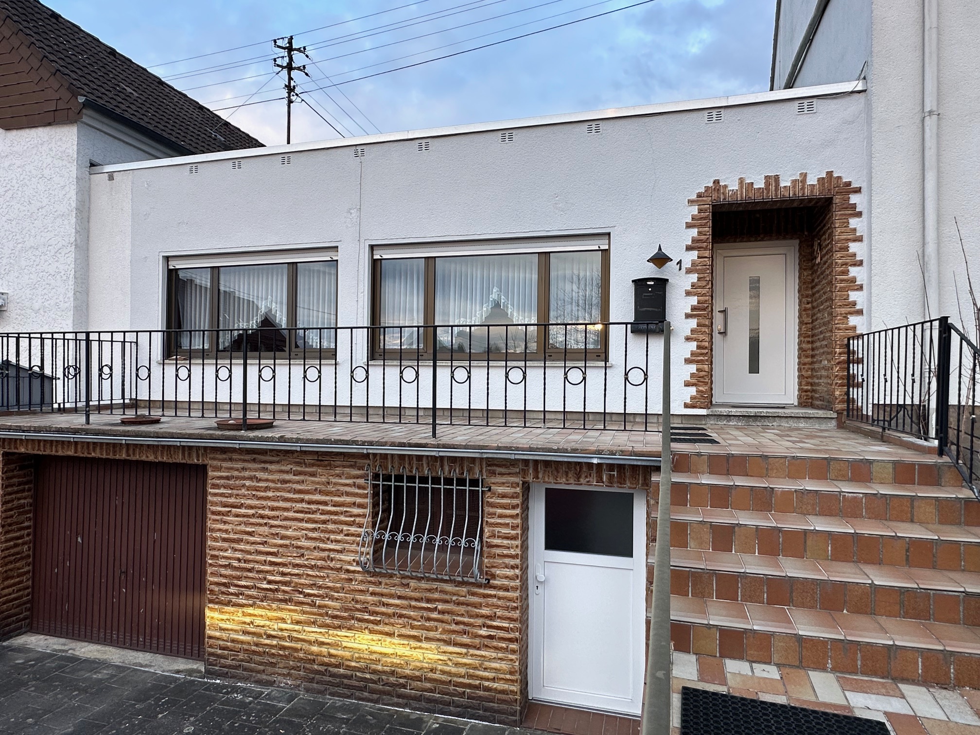 10924 - Provisionsfrei ! Kleines Einfamilienhaus mit Terrasse und Garage