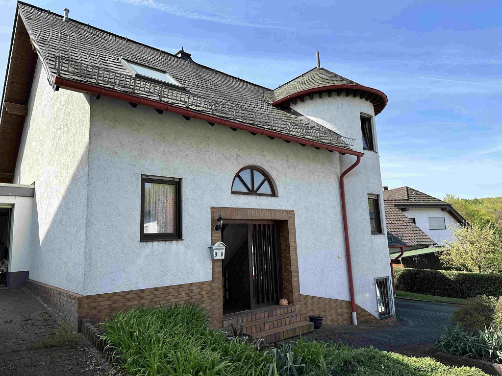 10538 - Charmantes Einfamilienhaus mit Platz für die Familie